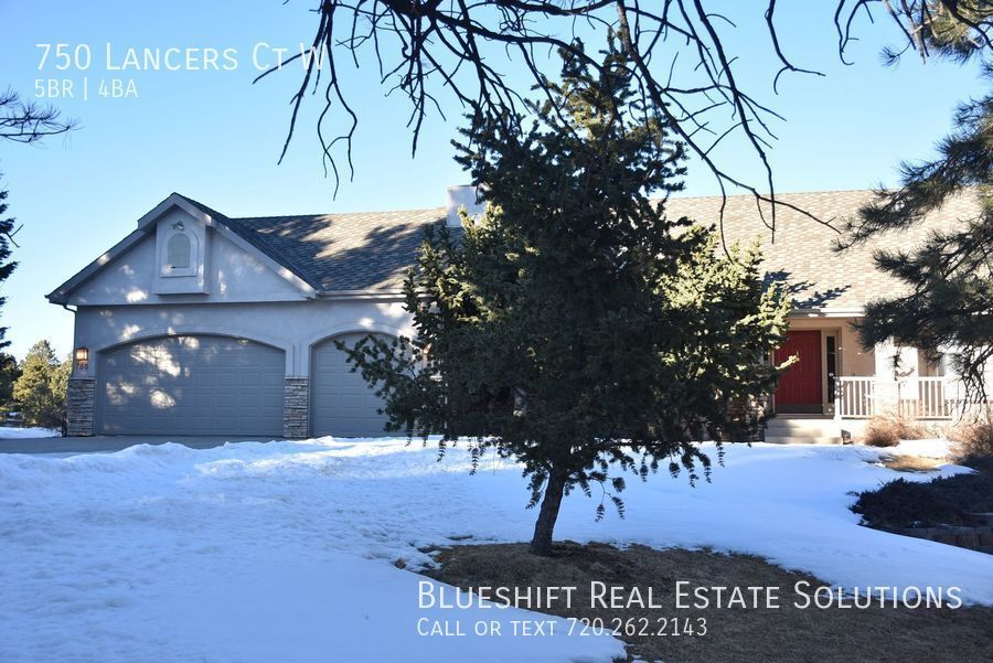 5 bedroom, 3 1/2 bath ranch style home in House Rental in