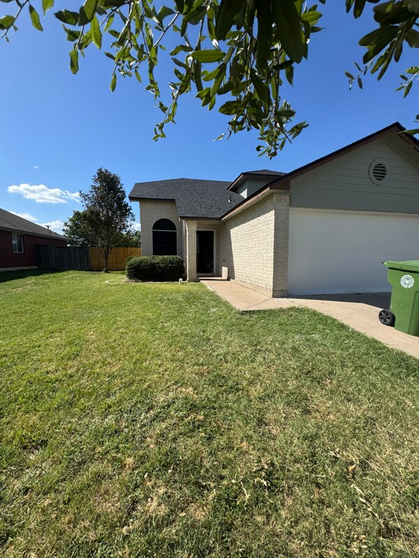 Foto principal - 10149 China Creek Dr