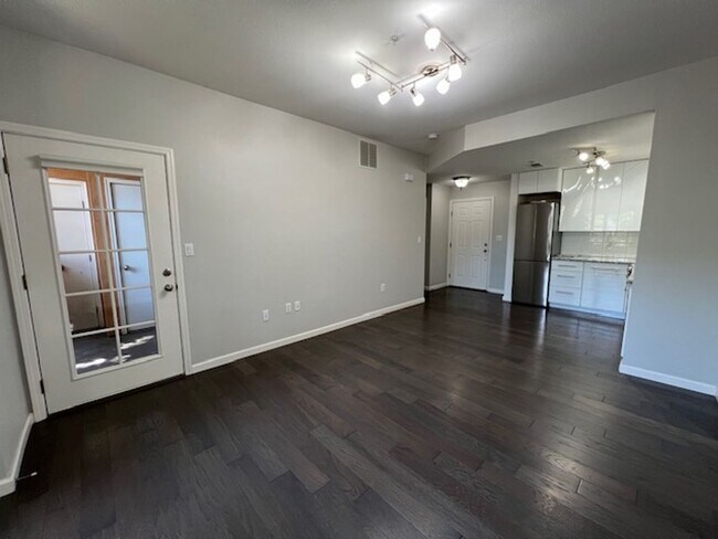 Building Photo - 1BD/1BA Sunnyvale Condo close to Downtown ...