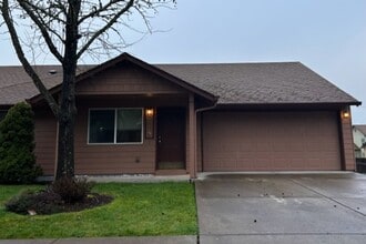 Building Photo - 2103 Wilson Ct
