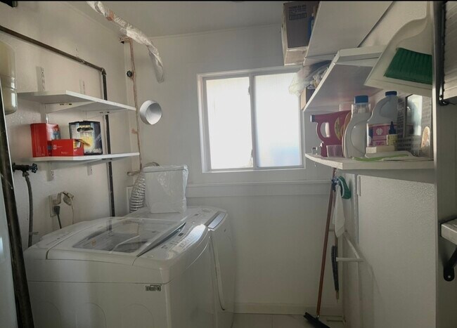 Lavadero - 16515 E Wagon Trail Dr