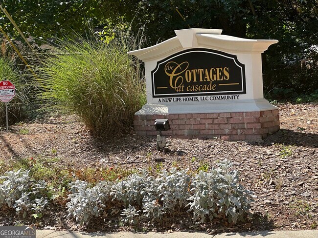 Foto del edificio - 124 Cottesford Dr SW