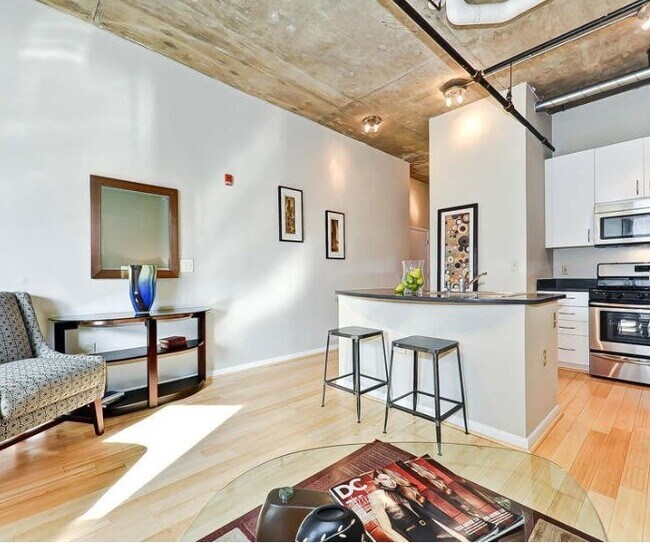 Foto del edificio - 1300 N St NW