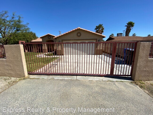 Foto del edificio - 3 br, 2 bath House - 16160 Via Corto W