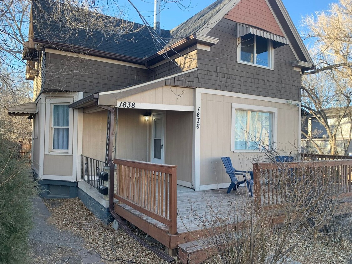 Primary Photo - Cozy 2 Bedroom in Ivywild
