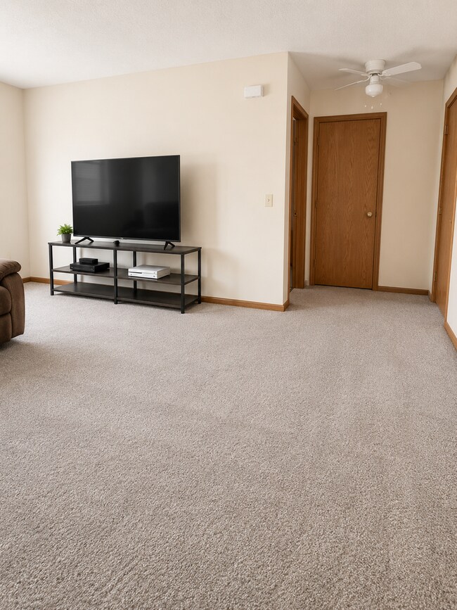 Foto del edificio - 415 Cottonwood Ave