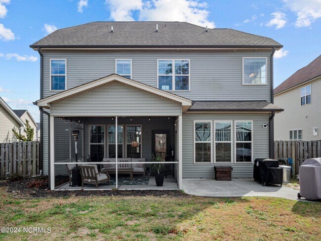 Foto del edificio - 205 Willow Ridge Dr