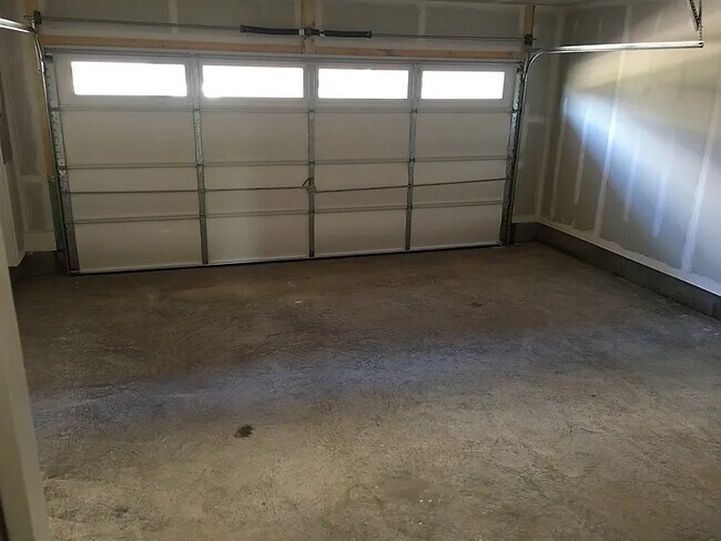 Foto del edificio - 8148 Honey Bee Way