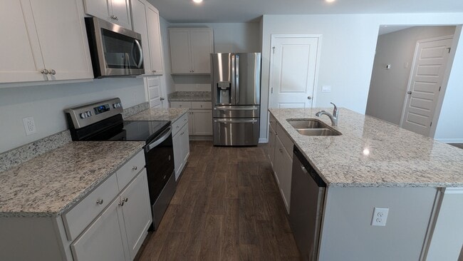 Building Photo - 437 Coconut Dr