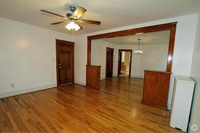 Building Photo - 77 Brantwood Rd