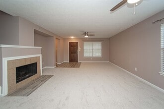 Building Photo - 29314 Legends Bluff Dr
