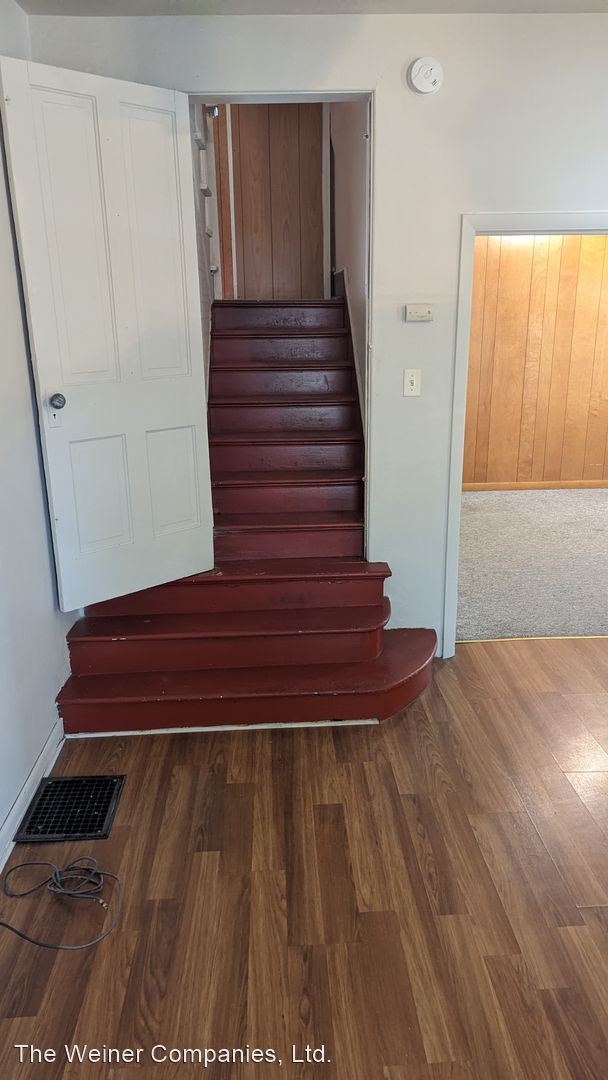 Foto del edificio - 4 br, 2 bath House - 704 S. Vine St.