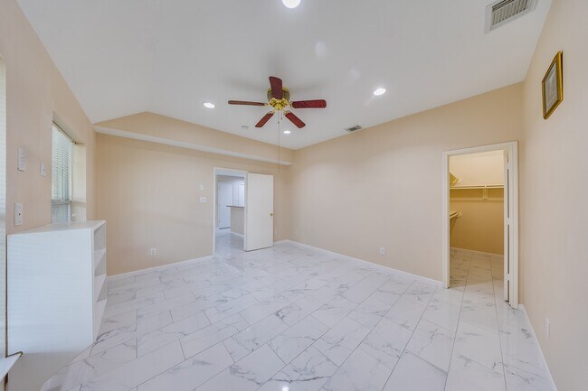 Foto del edificio - 6515 Autumn Thistle Dr