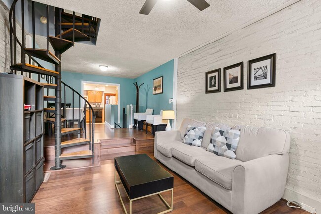 Building Photo - 1433 Patapsco St