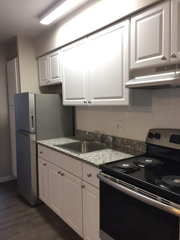 Primary Photo - 3014 N Arcadia St