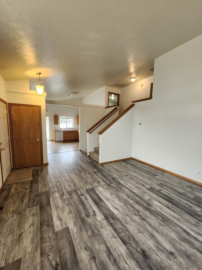 Foto del edificio - 2462 W Timberlake Loop