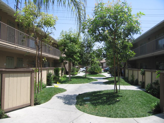 Foto del edificio - Sunset Palms Apartments