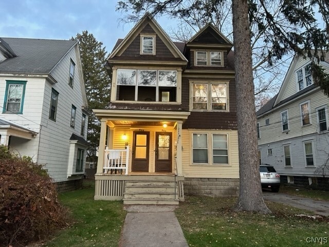 Building Photo - 715-17 Maryland Ave