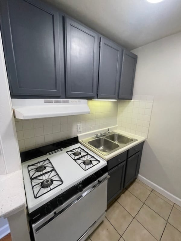 Building Photo - 21 N Dryden Pl