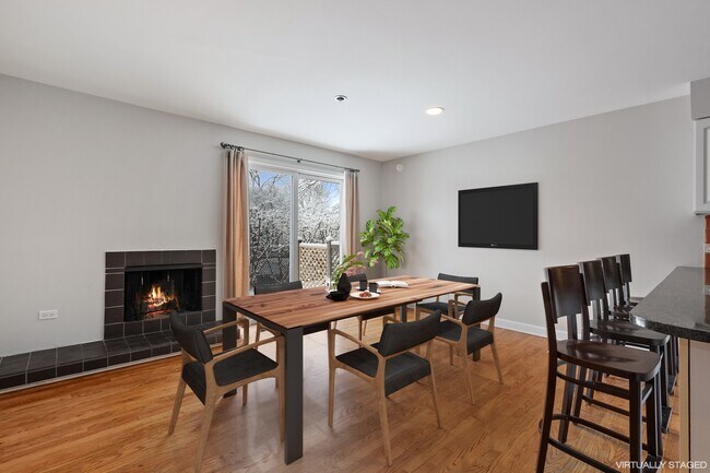 Building Photo - 1229 Central St