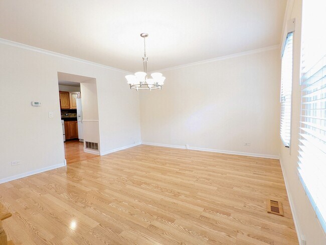 Building Photo - 1413 Canyon Run Rd