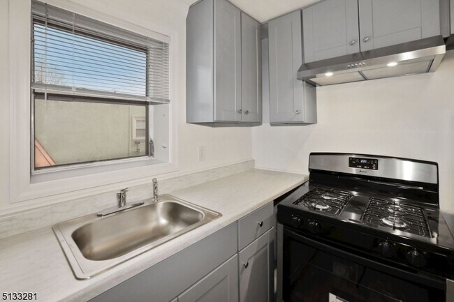Foto del edificio - 305 E Westfield Ave