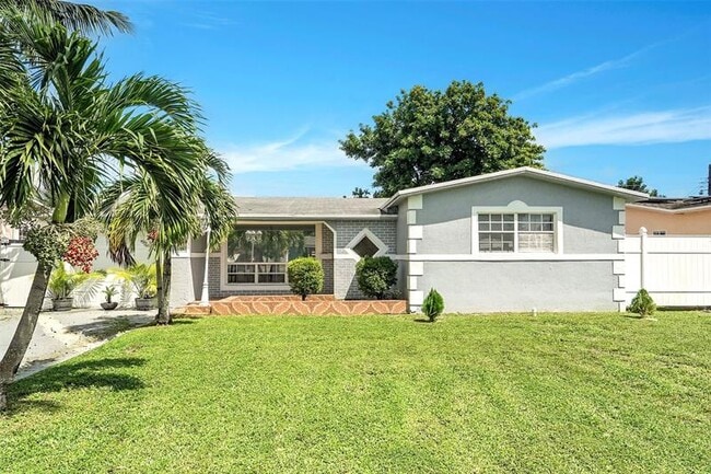 Foto del edificio - 7251 Grandview Blvd