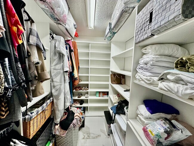 Foto del edificio - 5259 NW 184th Ln