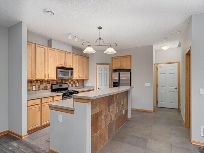 Foto del edificio - 2445 119th Ct NE