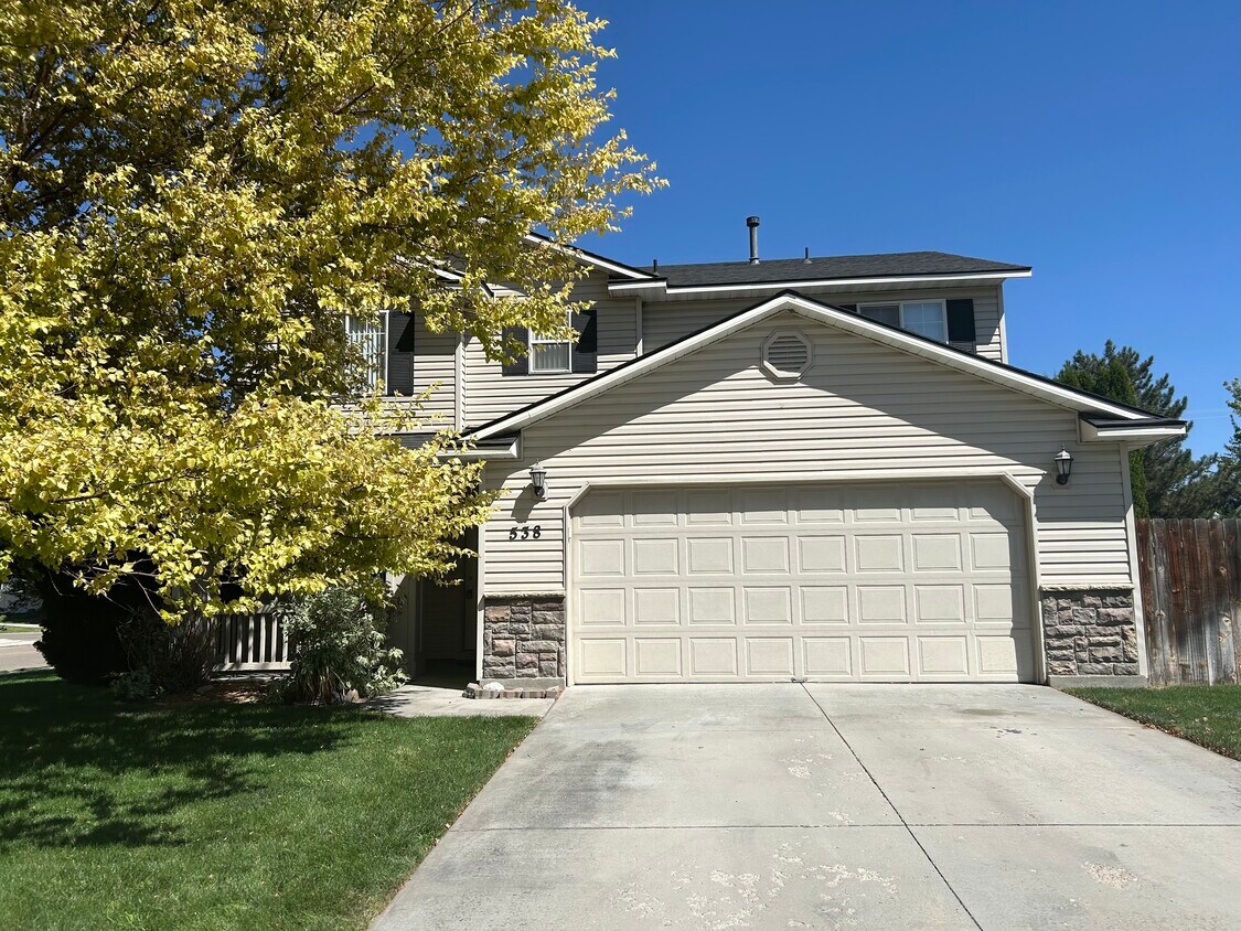 Foto principal - 538 N Meldgold Ave