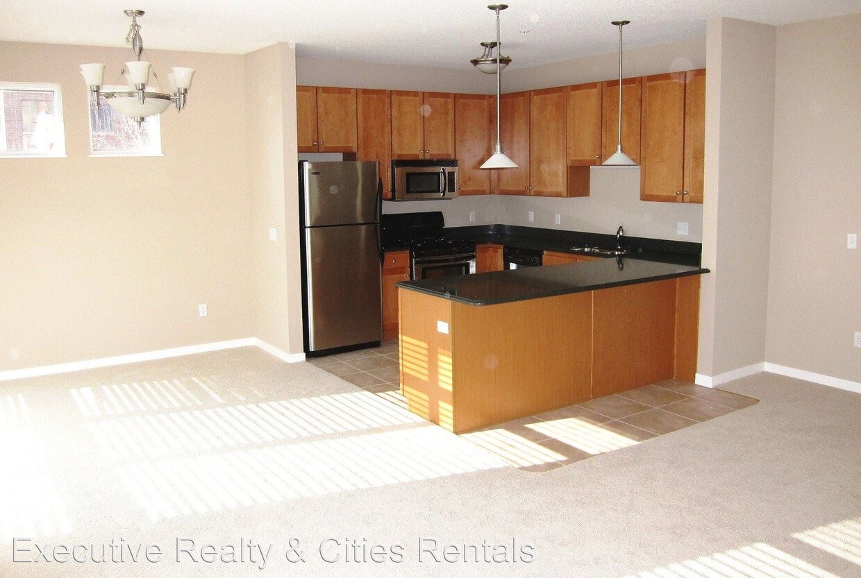 Foto principal - 1070 Grandview Ct NE