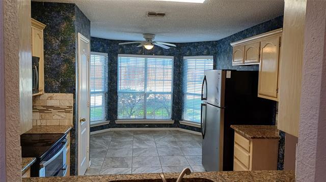 Building Photo - 3051 Renaissance Ct
