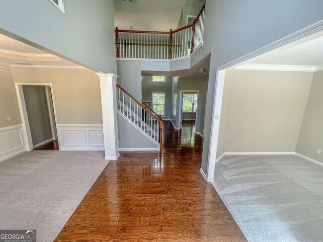 Foto del edificio - 1868 Canoe Ridge NW