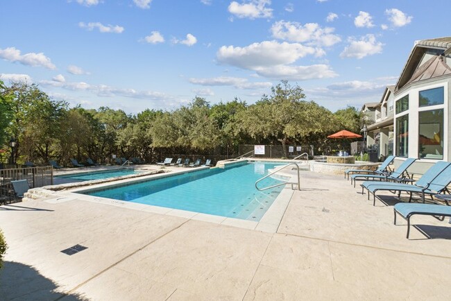 Leyendas en los apartamentos Green, San Antonio, Texas - Legends on the Green Apartments