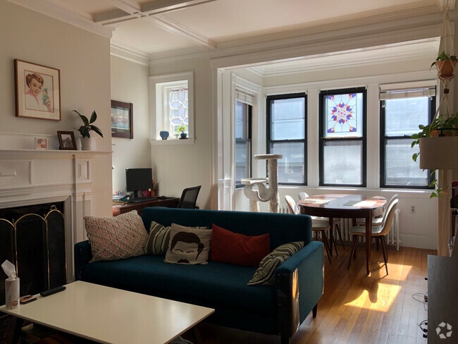 Building Photo - 188 Marlborough St