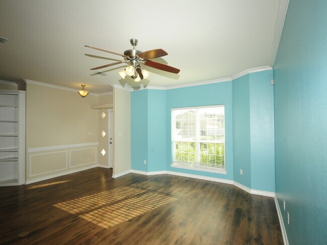 Foto del edificio - 15309 E Chesapeake