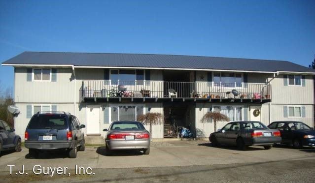 Foto principal - 436 2nd St W