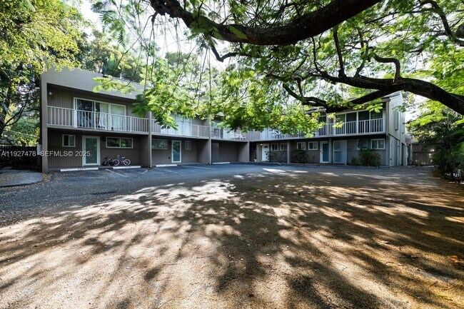 Foto del edificio - 3028 Center St