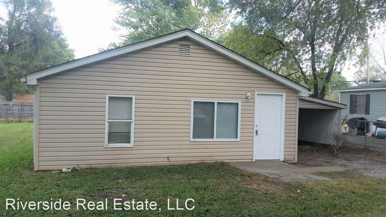 Primary Photo - 2 br, 1 bath House - 1841 Mullens Ave.