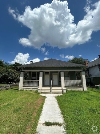 Building Photo - 1601 Hanger St