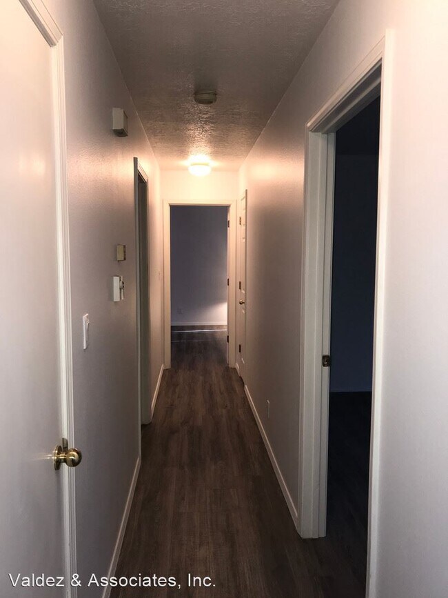 Building Photo - 2 br, 2 bath House - 2430 Agua Fria Street