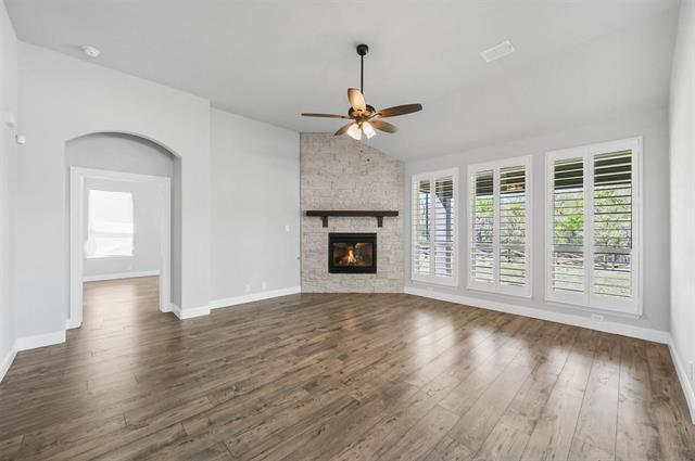 Building Photo - 4150 Hickory Chase Dr