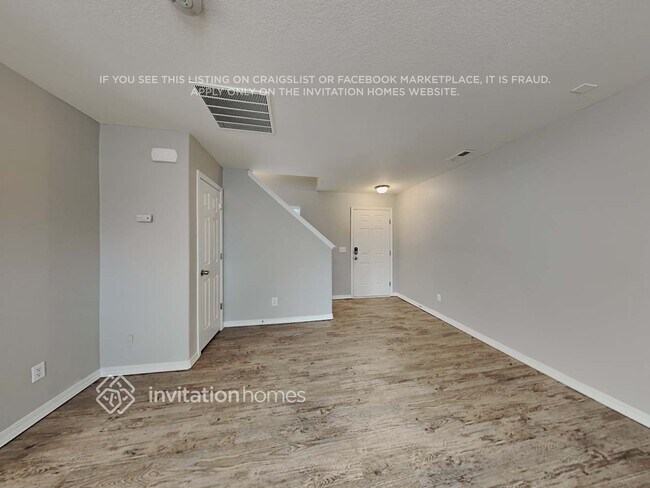 Foto del edificio - 6148 Farmstead Pl