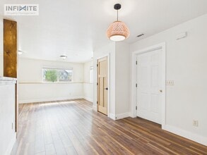 Building Photo - 22 Crater Ridge Ln