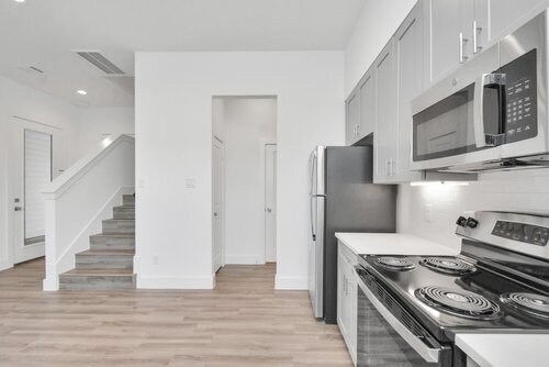 Foto del edificio - Oaks at Laverne