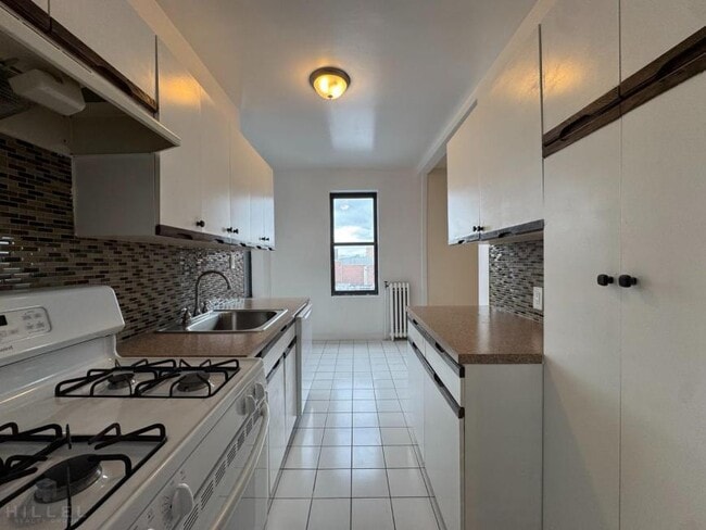 Foto del edificio - 1 bedroom in FLUSHING NY 11358