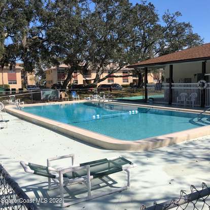 Foto del edificio - 3135 Shady Dell Ln