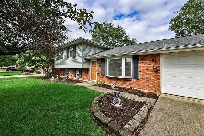Foto del edificio - 5938 Fairdale Dr