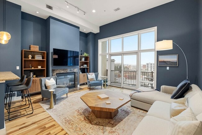 U St Penthouse - U St Penthouse