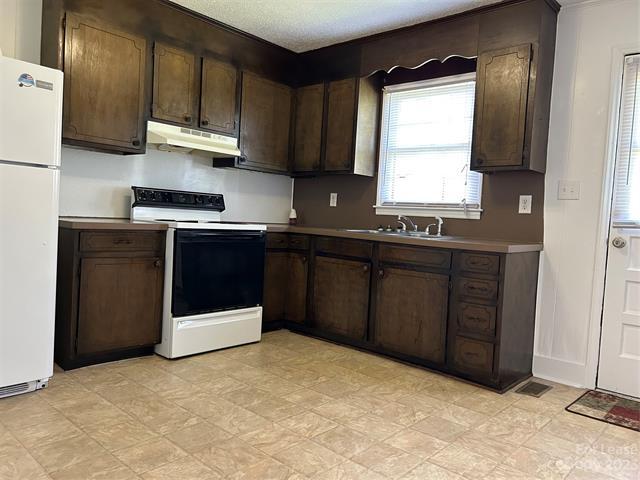 Building Photo - 5939 US-27